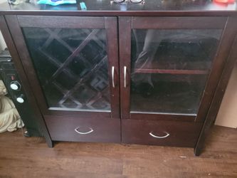 Wine dresser