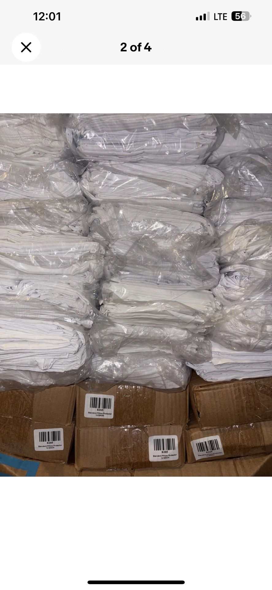 1 Dozen White Zippered Pillow Cases