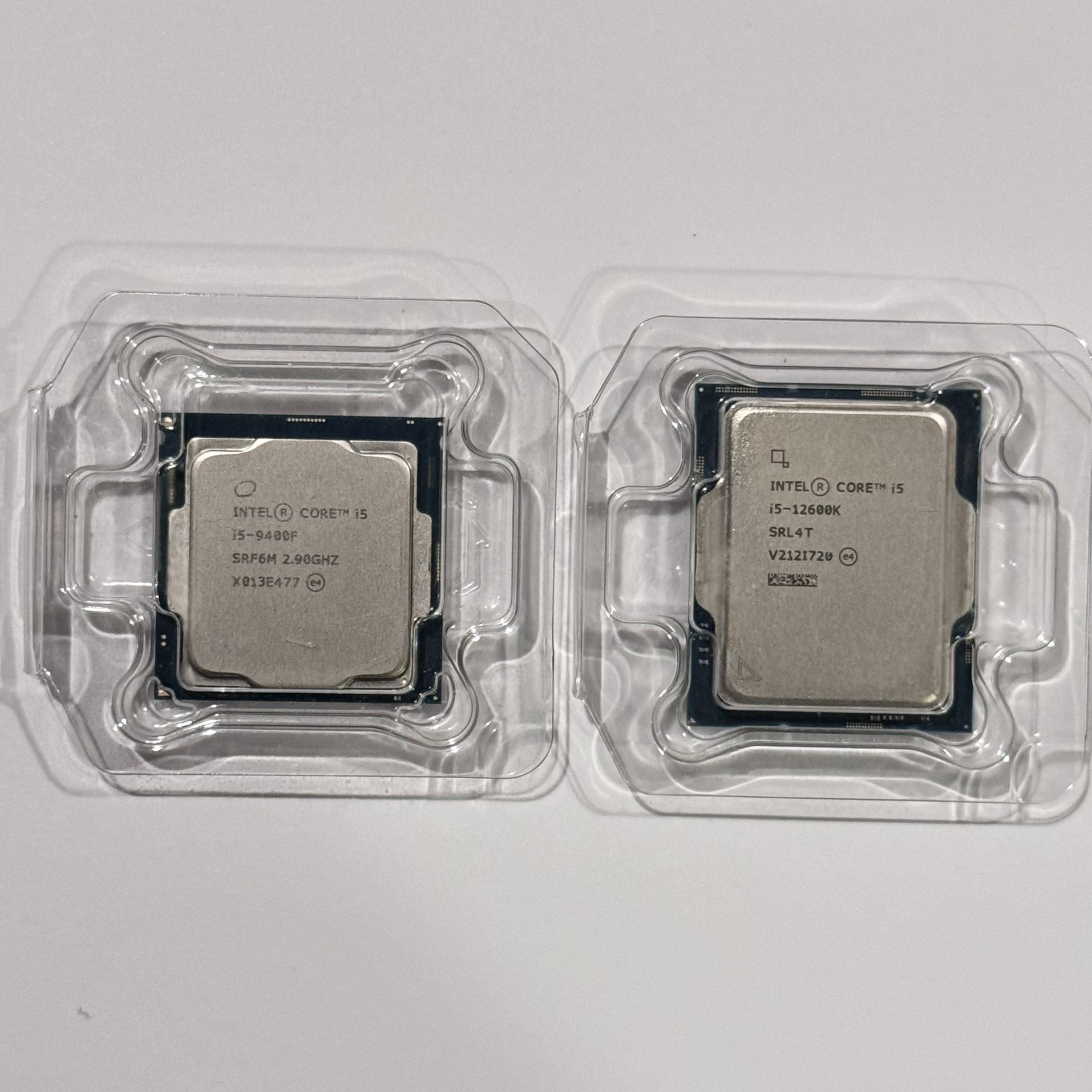 Two Intel CPU’s | read description