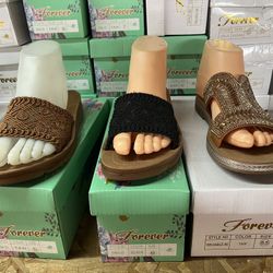 Beautiful Woman Shoes 3 Pairs For $20
