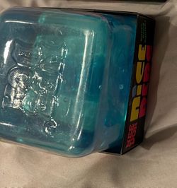 Large cube swirl and blue