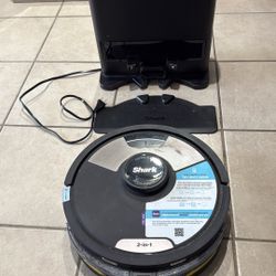 Shark Matrix 2 In 1