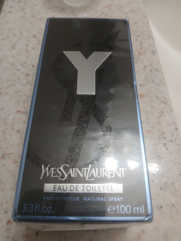 Yves Saint Laurent Y