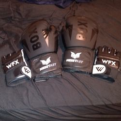 Boxing gloves.