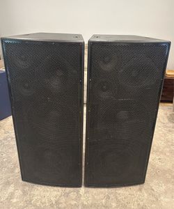 EAW LA 325 Speakers