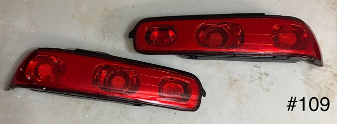NEW Acura Integra Tail Lights 94-97 Red Pair