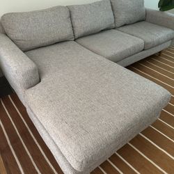 90” West Elm Eddy 2-Piece Reversible Sectional