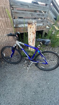 Schwinn aluminum hardtail mountain bike
