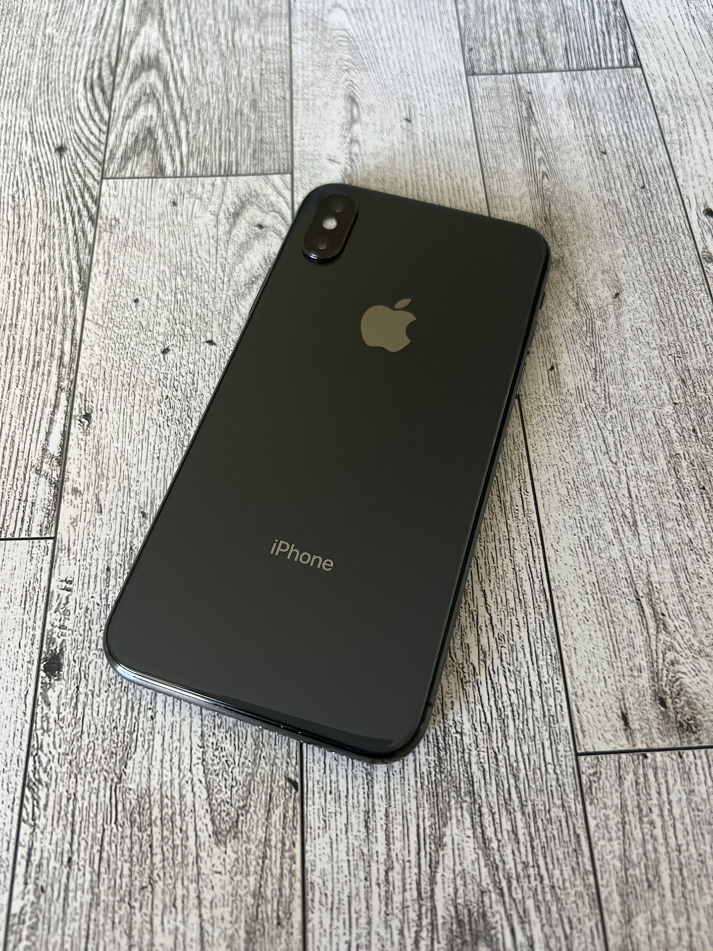 iPhone X (64gb)UNLOCKED /DESBLOQUEADO For All Carriers 🔥