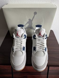 Jordan 4 Retro SB "Navy"