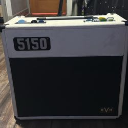 EVH 5150 Iconic Series 15W 1x10 Tube Guitar Combozzz Amp Ivory