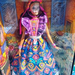 Collectors Barbie Dia De Los Muertos Brand New  2022