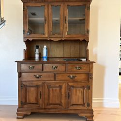 Solid Wood Buffet Hutch