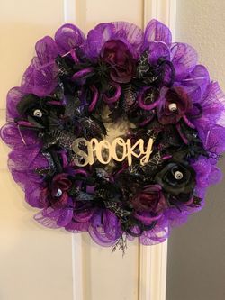 Halloween 🎃 lighted wreath hand made