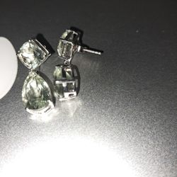 White Gold Earings