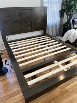 Queen Bed