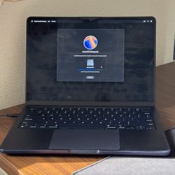 2022 MacBook Air 13.6" M2, 16GB RAM, 256GB SSD
