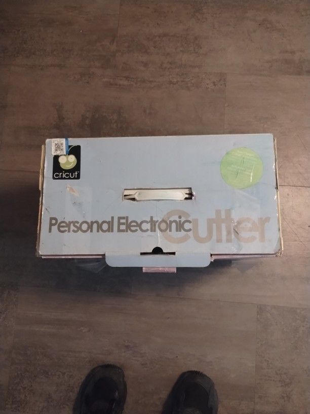 Personal Electronic Cutter