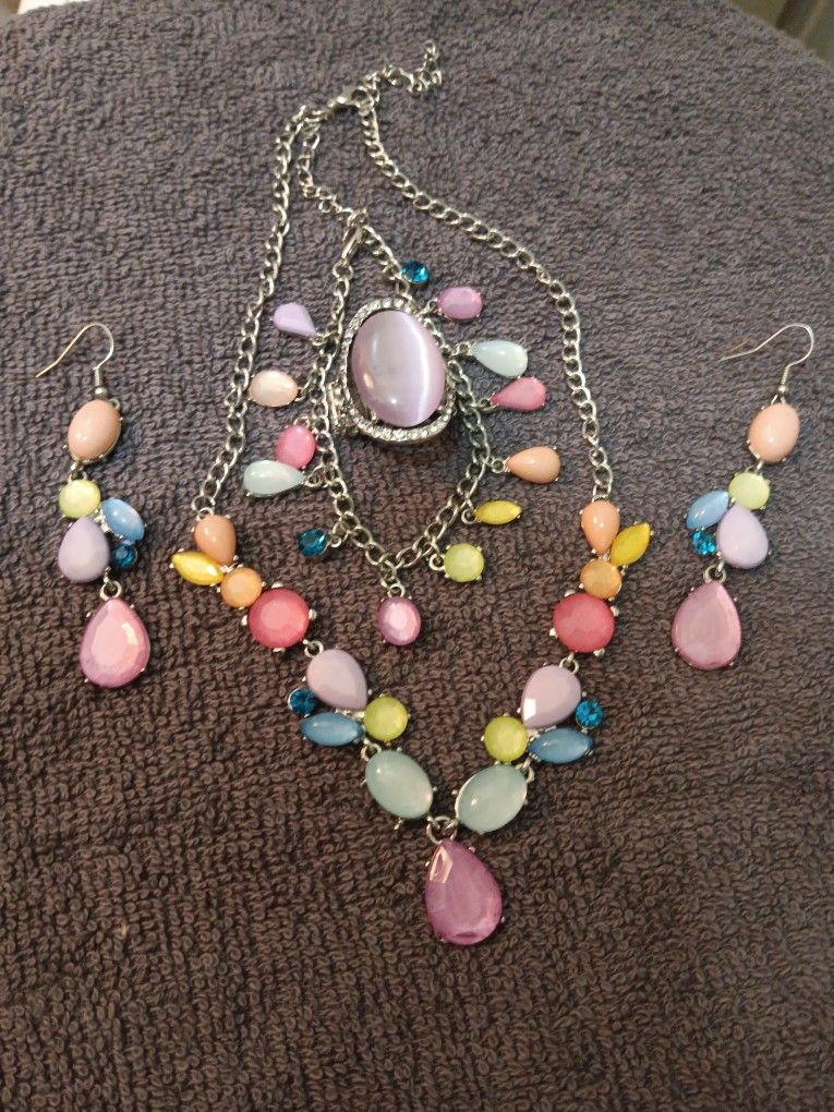 Lady's Jewelry Sets