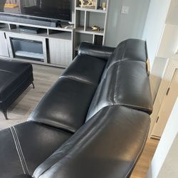 Black Sectional With Two Electric Recliners