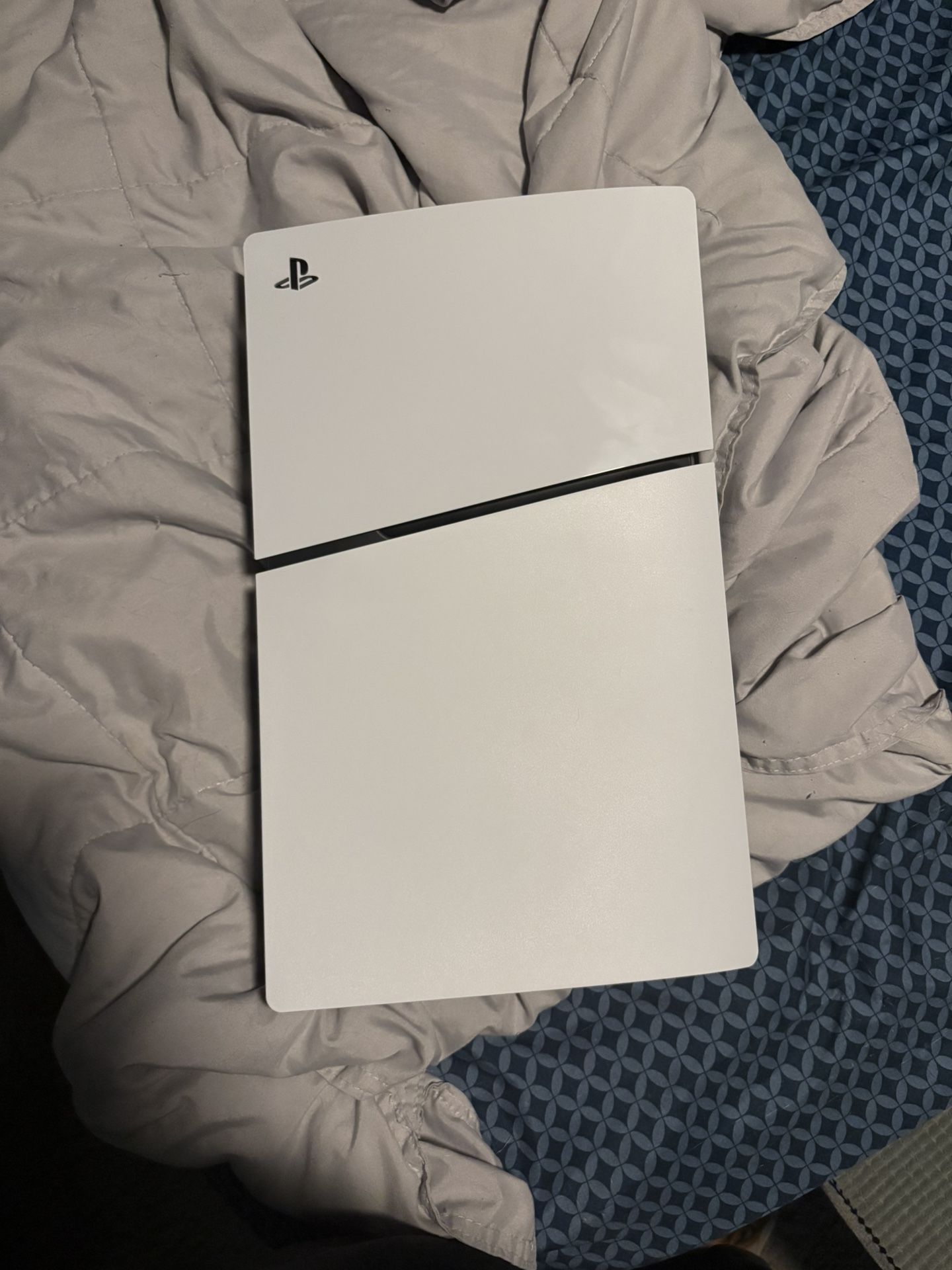 New PS5 Slim & Sony H7 Headset