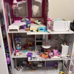 Dollhouse, Barbie’s, Accessories