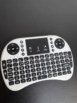 Wireless Mini Keyboard with Touchpad for Smart TV / Android TV – Or Best Offer