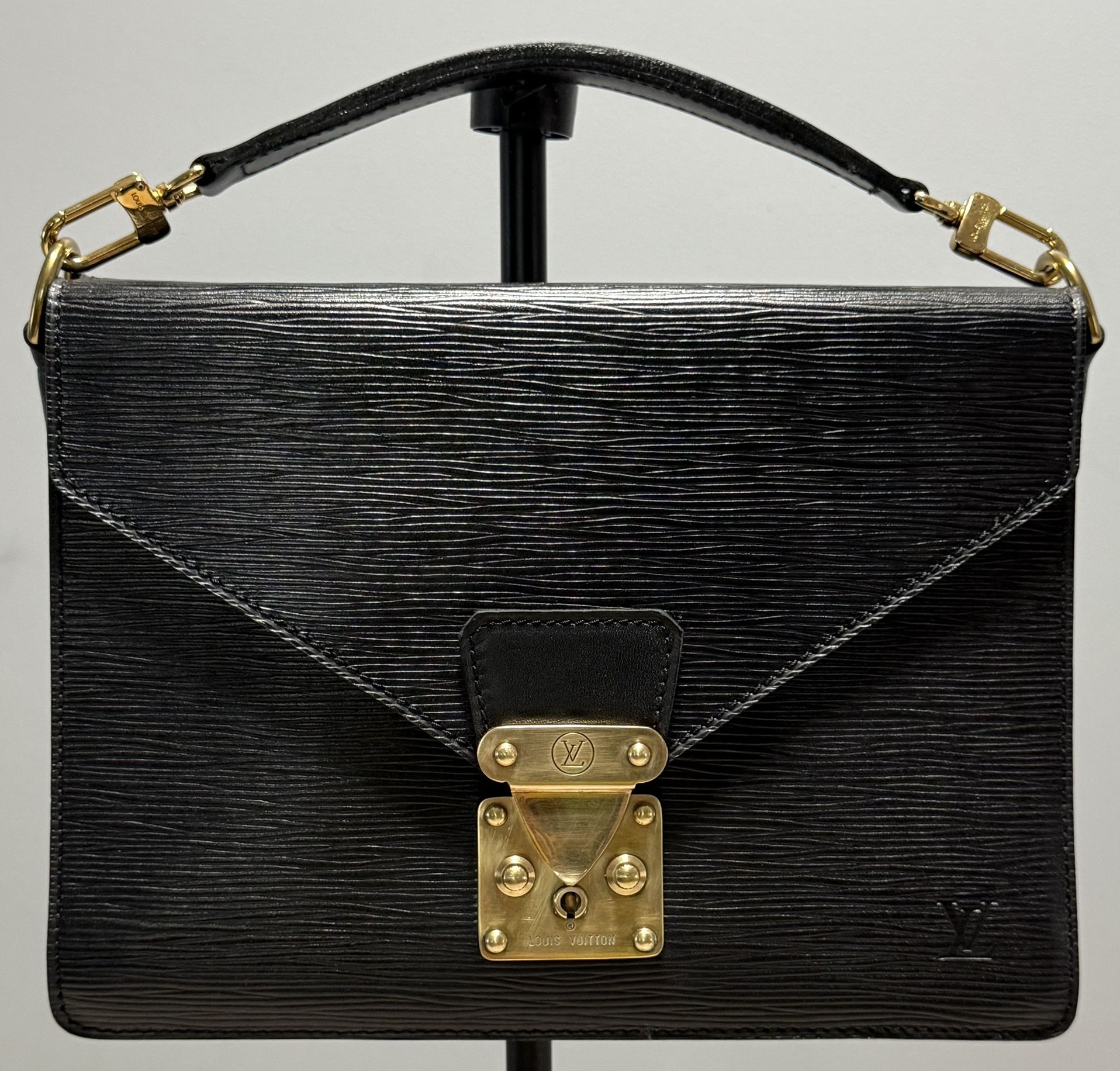 LOUIS VUITTON Epi Sac Biface Black Handbag