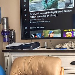 Playstation 5 pro 2 tb hdd all wires