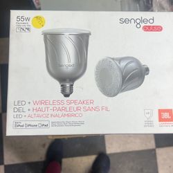 JBL Bluetooth Speaker Bulb 