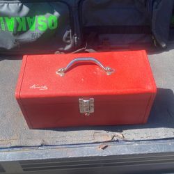 Vintage Kennedy Kits KK-16 Tool Box