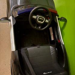 Dodge Challenger 12 V Powered Ride On Car