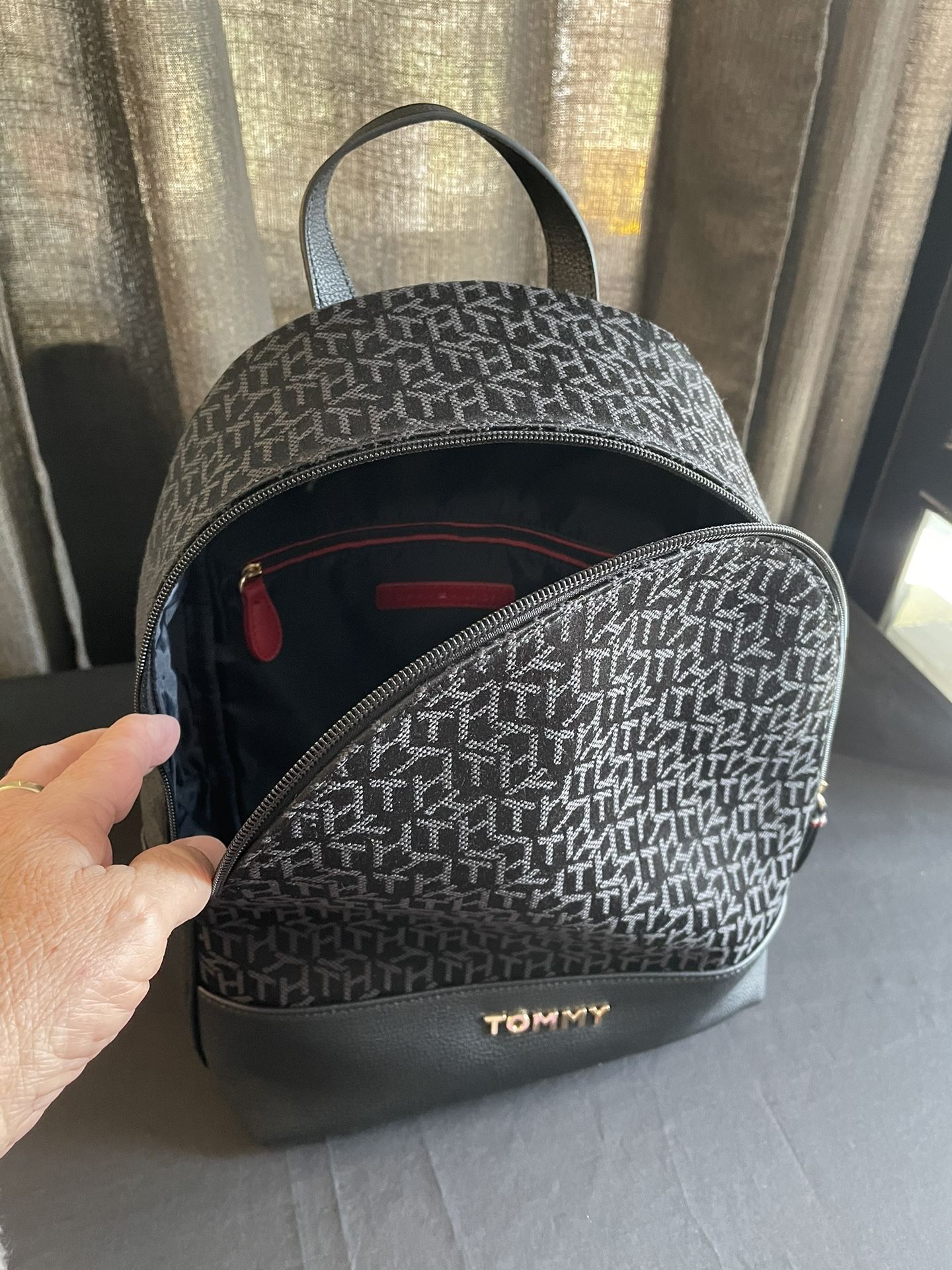 New Backpack Tommy