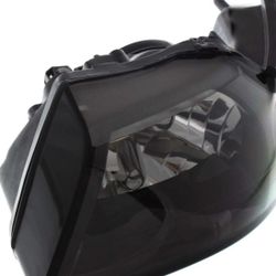 1999-2004 Mustang Drivers Side Headlight Assembly With Bulb