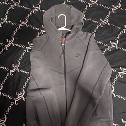 Nike Tech Ash Gray *