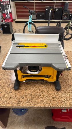 DeWalt DWE7485 8-1/4” Compact Jobsite Table Saw