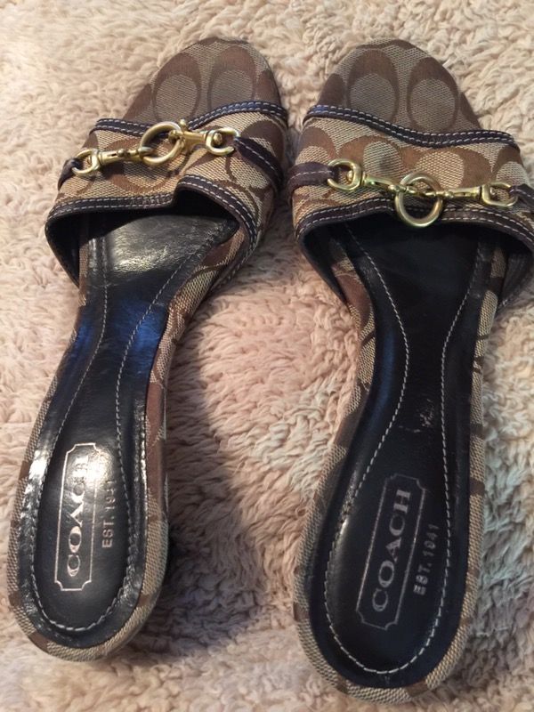 CIACH SHOES SIZE 9