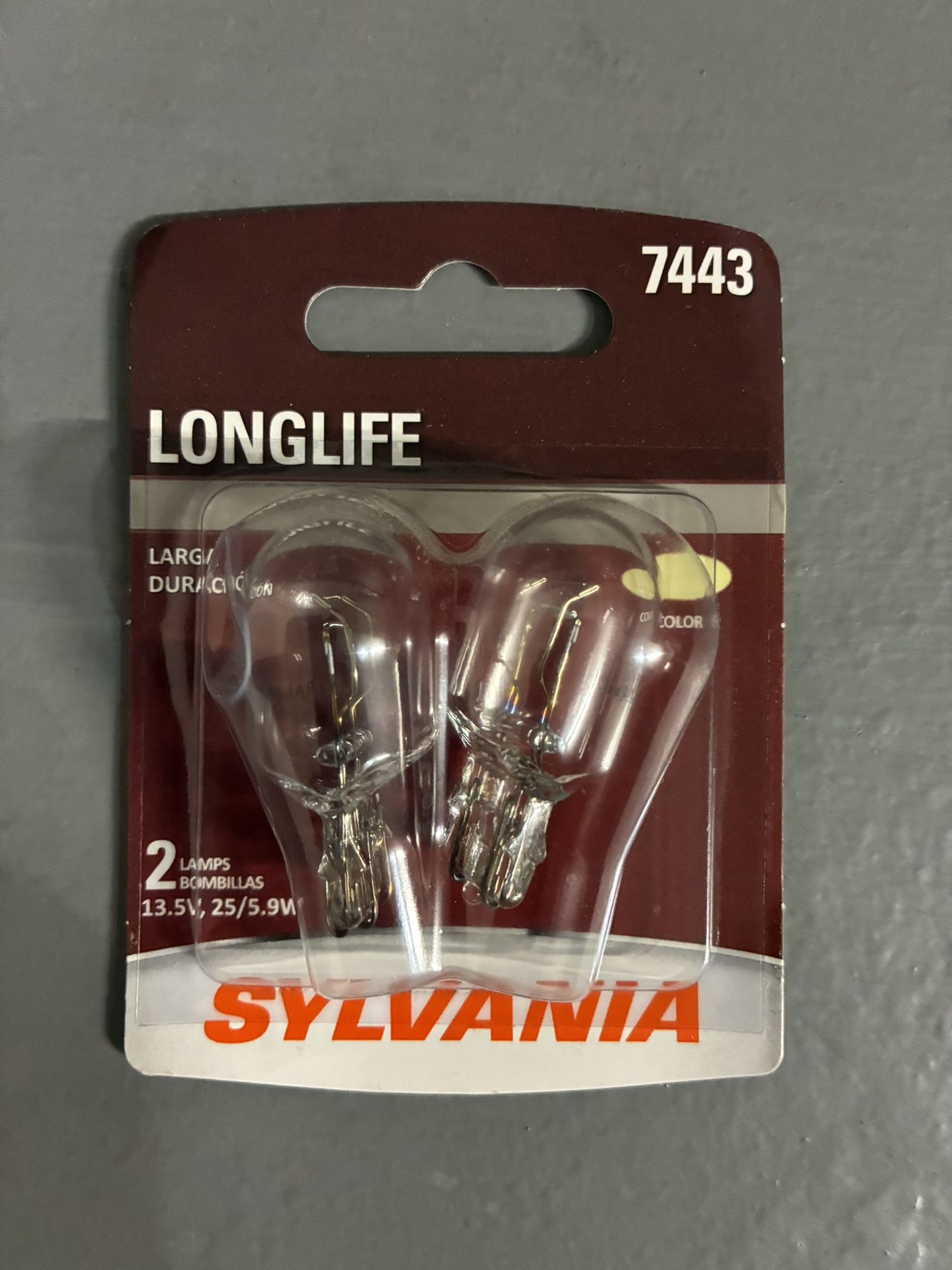7443 Automotive Light Bulbs 