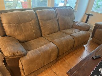 Couch And Love Seat Electric