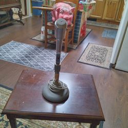 Microphone, Elecgric Voice Model 664 W Stand 