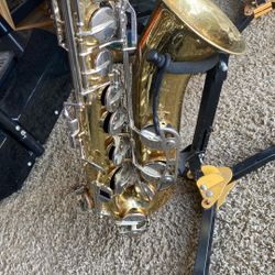 Selmer USA 1244 Tenor Saxophone Plays Nice