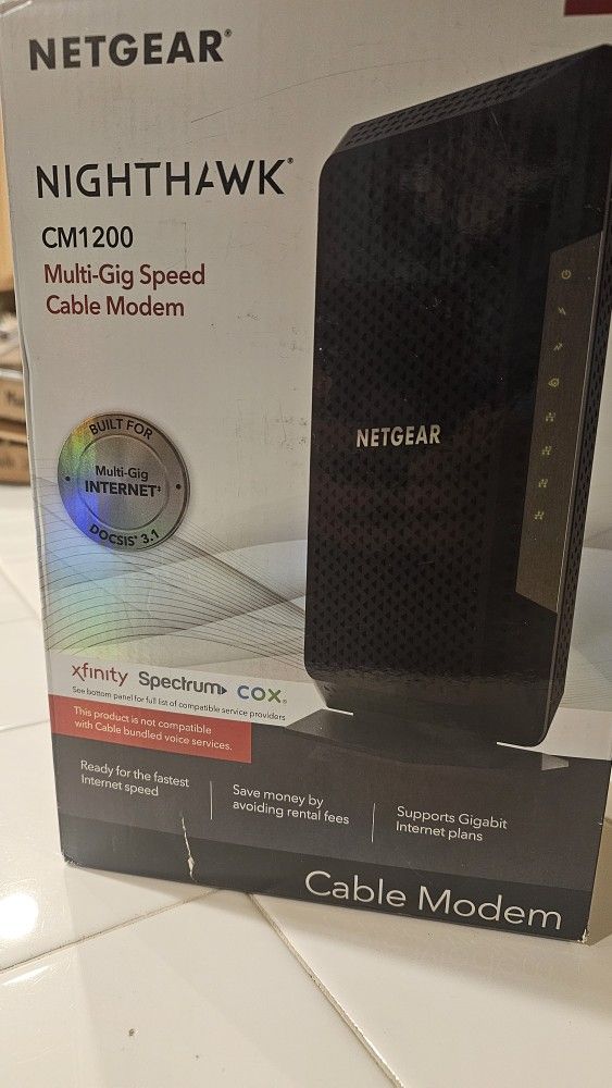 NETGEAR Nighthawk CM1200 Modem, Nighthawk X6 AC3200 R8000 Router
