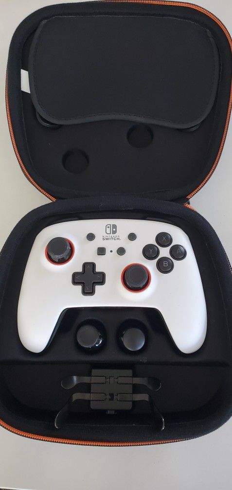 PowerA Fusion Nintendo Switch Controller