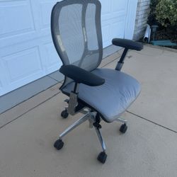 Executive Office Chair 