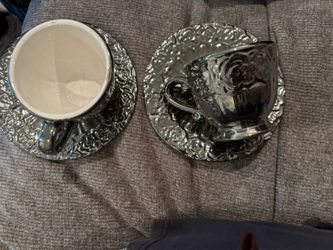 Magical Silver Glaze Rose Design Ceramic Tea Cup And Saucer 2 Sets