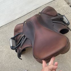 HORSE- Saddle