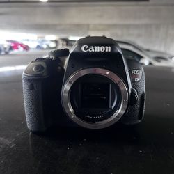 Canon EOS Rebel T5i