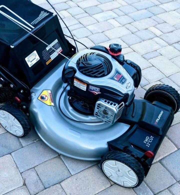 MURRAY E550 SERIES SELF-PROPELLED LAWN MOWER