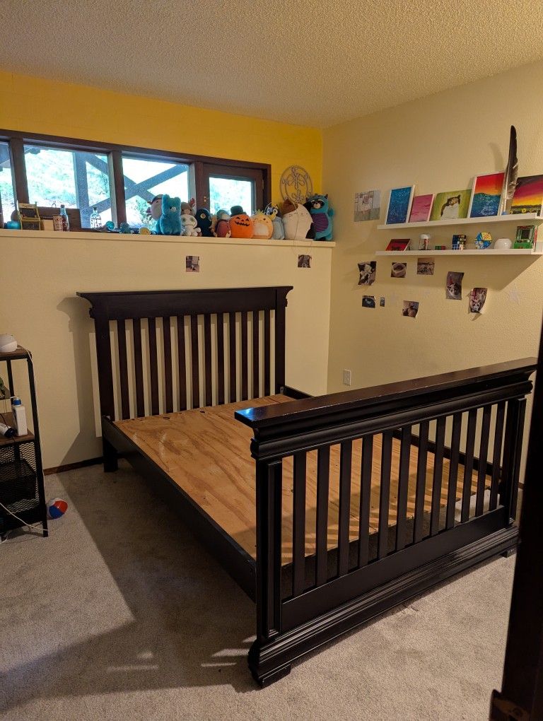 Wooden Bed Frame - Full
