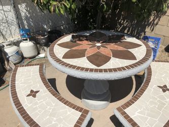Patio table